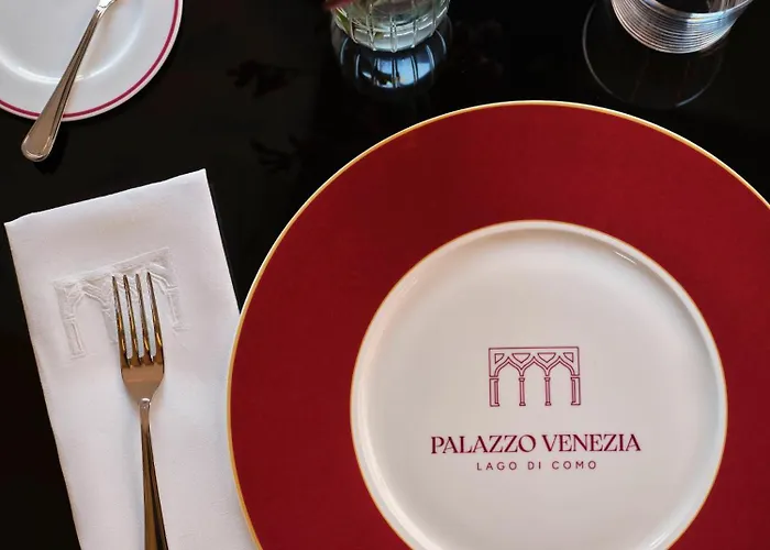 Palazzo Venezia 5* Como