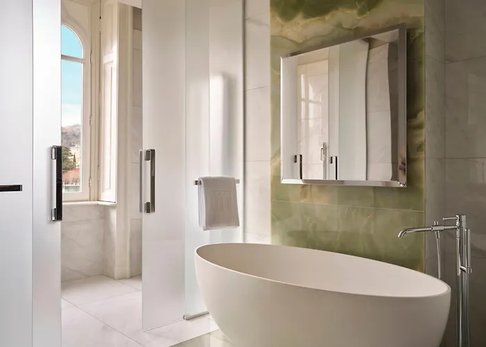 Palazzo Venezia 5*