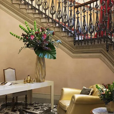 Vista Palazzo - Small Luxury Of The World Côme