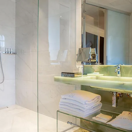 Hotel Vista Palazzo - Small Luxury Of The World 5*