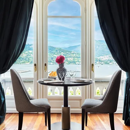 Vista Di Côme