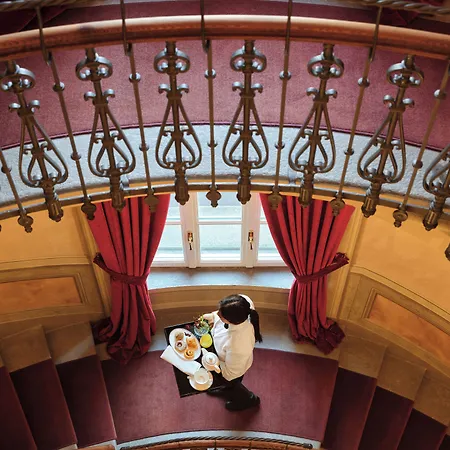 Palazzo Venezia 5*