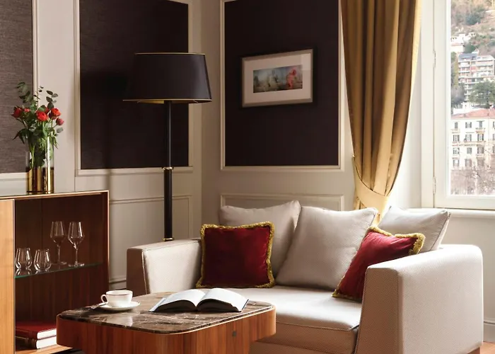 Отель Palazzo Venezia Комо